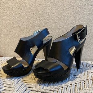 Michael Kors Carla Leather Platform Heels Size 9